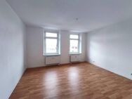 Günstige 4-Zimmer-Wohnung in der Ostvorstadt - neu renoviert! - Plauen