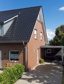 Familienfreundliche Doppelhaushälfte mit Garten und Carport - Edewecht
