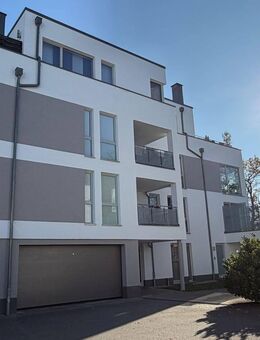 Bombenblick über den Schlossteich - 4-Zimmer-Maisonettewohnung mit Garage und Carport! - Chemnitz