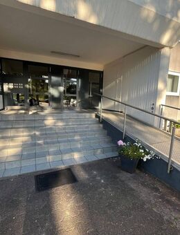 3-4 ZIMMERWOHNUNG ZUR EIGENNUTZUNG ODER ALS KAPITALANLEGER ZU VERKAUFEN ! ! - Bielefeld