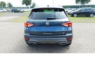 Seat Arona, 1.0 FR-Line, Jahr 2022 - Vordorf