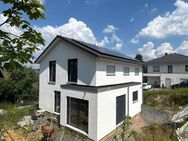 Fast neu ... Schickes Einfamilienwohnhaus in schöner Wohnlage! - Laudenbach (Bayern)