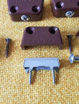 Schrank- Verbinder + Möbelmagnet + Möbelriegel + SchlösserSchrank- Verbinder + Möbelmagnet + Möbelriegel + Schlösser - Leverkusen
