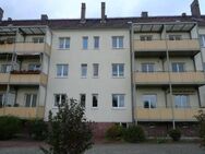 Forst, 3-Raumwohnung mit Balkon am Freibad, Nähe Rosengarten - Forst (Lausitz)