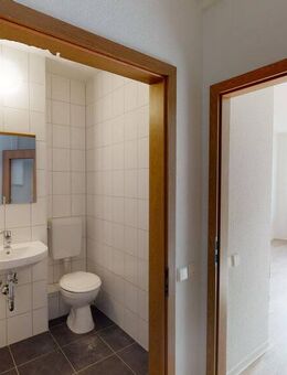 "Wohnen im Alter" - gemütliches Apartment ab Mitte August - Halle (Saale)