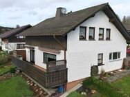 Schönes Einfamilienhaus mit Terrasse, Garage, kinderfreundlichem Garten in ruhiger Ortsrandlage von Hessisch-Lichtenau OT - Hessisch Lichtenau