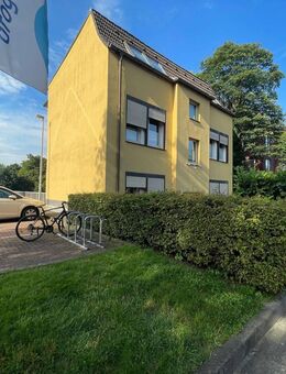 4 Wohnungen 699.000 EUR + 5 Garagen 100.000 EUR - Hamburg