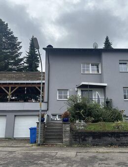 Familienidylle mit zwei Wohneinheiten, großem Garten und Traumterrasse-Zweifamilienhaus in begehrter Lage von PF - Pforzheim