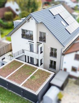 Modernes Wohnen mit Charme - Neubau-Maisonette mit Südbalkon im Obergeschoss - München