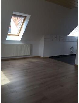 3 Zimmer-Wohnung im DG (Maisonette) in Göttingen-Weende - Göttingen