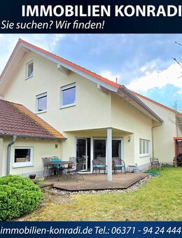 IK | Ramstein: Exclusive Living in a Spacious Home with Garden & Garage - Ramstein-Miesenbach