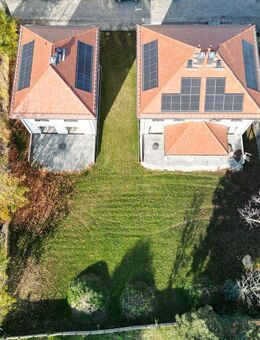 Doppelhaushälfte mit großem Grundstück in ruhiger Zentrumslage - Pulsnitz