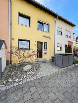 Reihenmittelhaus, Loggia, Garten und Garage - Bamberg