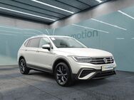 VW Tiguan, 2.0 TDI Allspace Move 7-S, Jahr 2024 - München