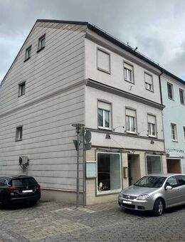 Wohn-/Geschäftshaus mit Dachterrasse in Eichendorf/Zentrum - Eichendorf