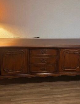 Antik Sideboard mit Schlüsseln - Fulda