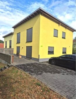 Zeitgemäße DHH mit Pultdach, Wärmepumpe & Terrasse - Attraktive Anlagechance in Wartenberg-Rohrbach - Wartenberg-Rohrbach