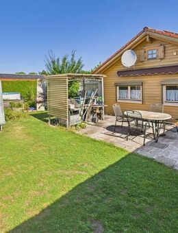 Charmantes Ferienhaus und idyllischem Gartenparadies am Pichler Weiher - Dachau