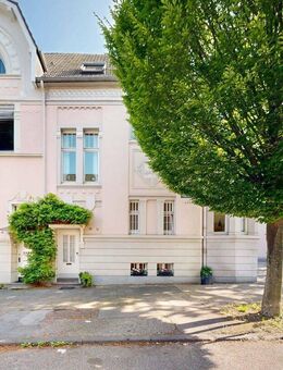 Doppelhaushälfte ca. 301 m² mit Terrasse und Garten in Mülheim - Altstadt - Denkmalschutz - - Mülheim (Ruhr)