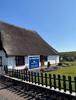 Direkt am Deich - Reetdachhaus auf einer Ebene - Uetersen