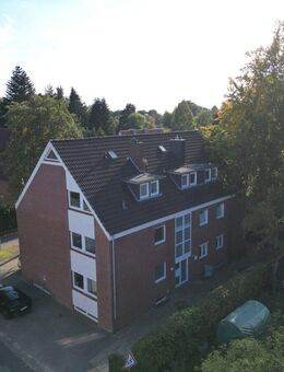 Charmante 2-Zimmerwohnung mit Balkon und Gestaltungspotential-in zentraler Lage von Aurich - Aurich