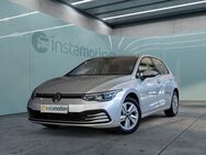 VW Golf, 1.5 TSI VIII Life (EURO 6d), Jahr 2022 - München