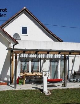 Großzügige, behindertengerechte Doppelhaushälfte mit Garten und Garage - Markt Rettenbach
