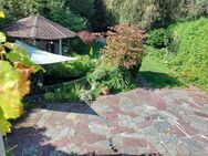 Freistehendes Komforthaus mit möglicher ELW, Gartenanlage, Fischteich, 3 Garagen, ruhig und idyllisch gelegen in St. Ingbert Reichenbrunn - Sankt Ingbert