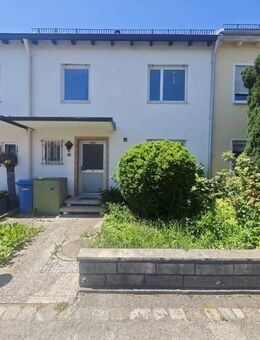 Ihr neues Zuhause im charmanten Reihenmittelhaus mit Sanierungs-Potenzial! - Kaufbeuren