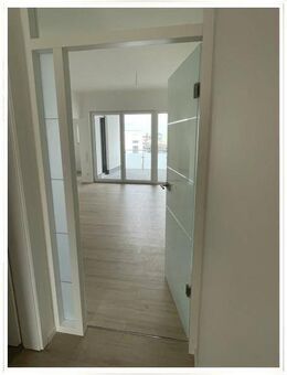 Wunderschöne 2 Zimmer im I. OG mit Balkon und Aufzug! - Soest