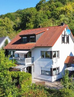 Haus mit Traum-Mainblick in Gemünden am Main - Platz, Potenzial und Natur! - Gemünden (Main)