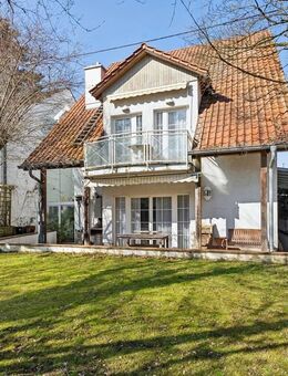 Provisionsfrei - Großzügiges, helles Haus mit hochwertiger Ausstattung und Süd-Garten - Augsburg