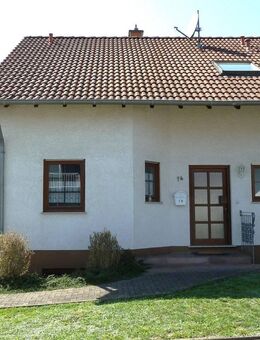 Freundliche Doppelhaushälfte - Ruhige Randlage - - Bruchmühlbach-Miesau