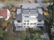 2 Wohnungen, Luxuriös auf zwei Ebenen, Balkon und Gartenanteil - Bielefeld