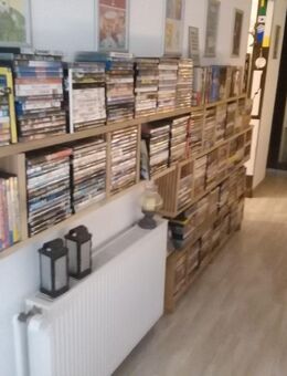 1.487 Filme (DVD+VHS) - Waldbreitbach