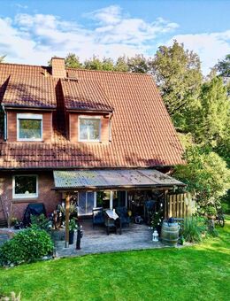 OTT.-QUELKHORN // Neuwertiges Wohnhaus mit 2 WE u. großem Grund in gefragter ländlicher Umgebung - Ottersberg