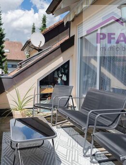 Zuhause ankommen in Worblingen! Vermietete 3 Zi.-Whg. im DG mit Balkon, Küche und 3 Stellplätzen - Rielasingen-Worblingen