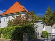 ZU VERKAUFEN: Einzigartige Altbau-Villa (ca. 210m²) mit traumhaften Garten in ruhiger Lage mit viel Charme, Stil und Geschichte - Soest