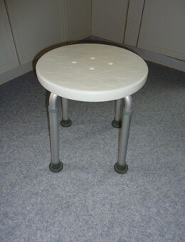 Wenko Duschhocker Secura Weiß höhenverstellbar 25 € VB - Schwabach