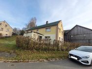 Ehem. Dreiseitenhof mit zusätzlichen Wiesen- und Garagengrundstücken in Schönwald zu erwerben - Schönwald (Bayern)