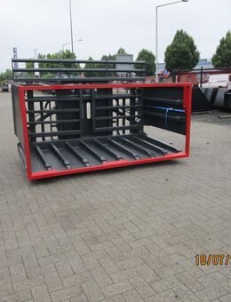 Grüngutgabel, hydraulisch klappbar für Volvo L70, sofort Verfügbar - Fürstenau
