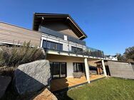 *Neubau* modernes Einfamilienhaus mit Einliegerwohnung und Panoramablick - Stühlingen