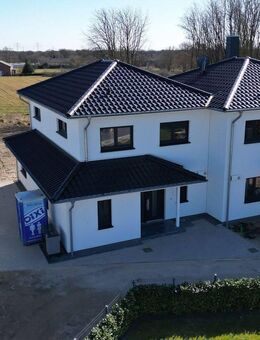 Traumhafte Dopplehaushälfte mit Feldrandlage und großem Garten - Hasloh