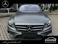 Mercedes E 400, T AMG Night, Jahr 2017 - Borna Zentrum