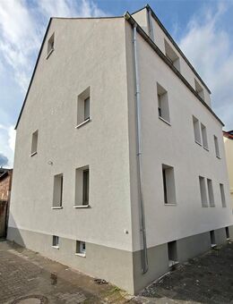 Hochwertig A+ saniertes 3-Familienhaus, Sofort bezugsfrei, als Anlage oder Eigennutzung - Hanau (Brüder-Grimm-Stadt)