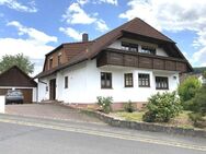 Gemütliches Zuhause sucht Familie! - Zweifamilienhaus mit Garten in Wernfeld - Gemünden (Main)