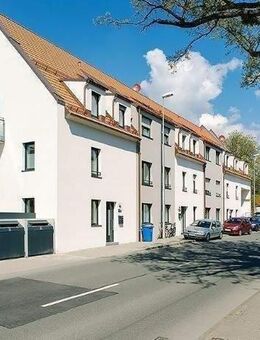 Großzügige 3-Zimmer-Whg. mit Einbauküche - Erlangen