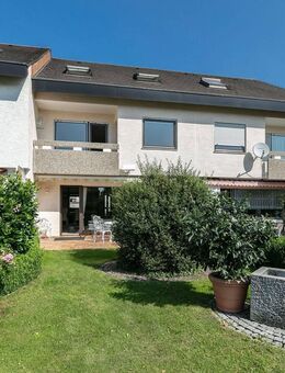 - Gepflegtes RMH mit viel Platz für die Familie - - Neu Ulm