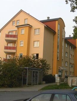 Gemütliche 2-Zimmer-Wohnung mit geschlossener Küche und Wannenbad und Balkon - Bernau (Berlin)