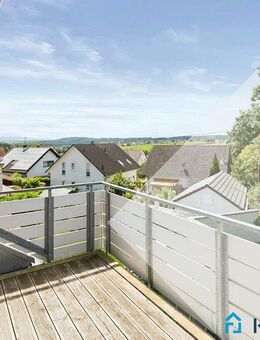 Treppen hoch und wohlfühlen: Stilvolle Maisonettewohnung in Gniebel! - Pliezhausen